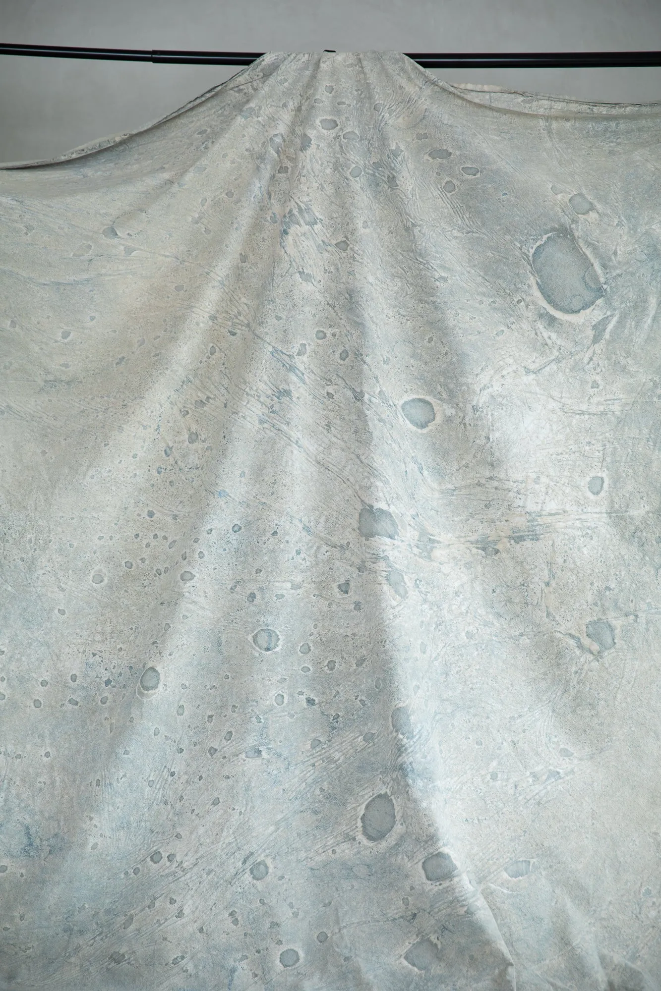Arctic Giant #0803 XL Hand Painted Muslin Backdrop