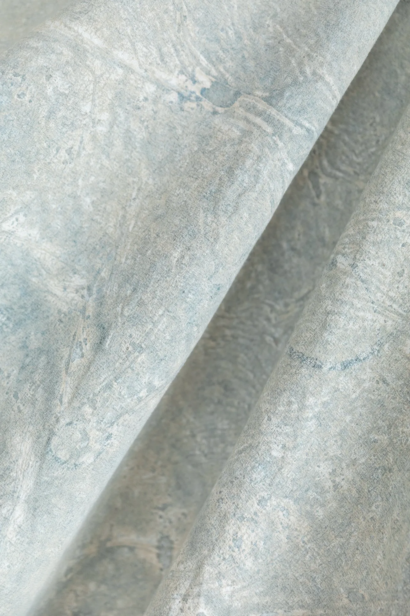 Arctic Giant #0803 XL Hand Painted Muslin Backdrop
