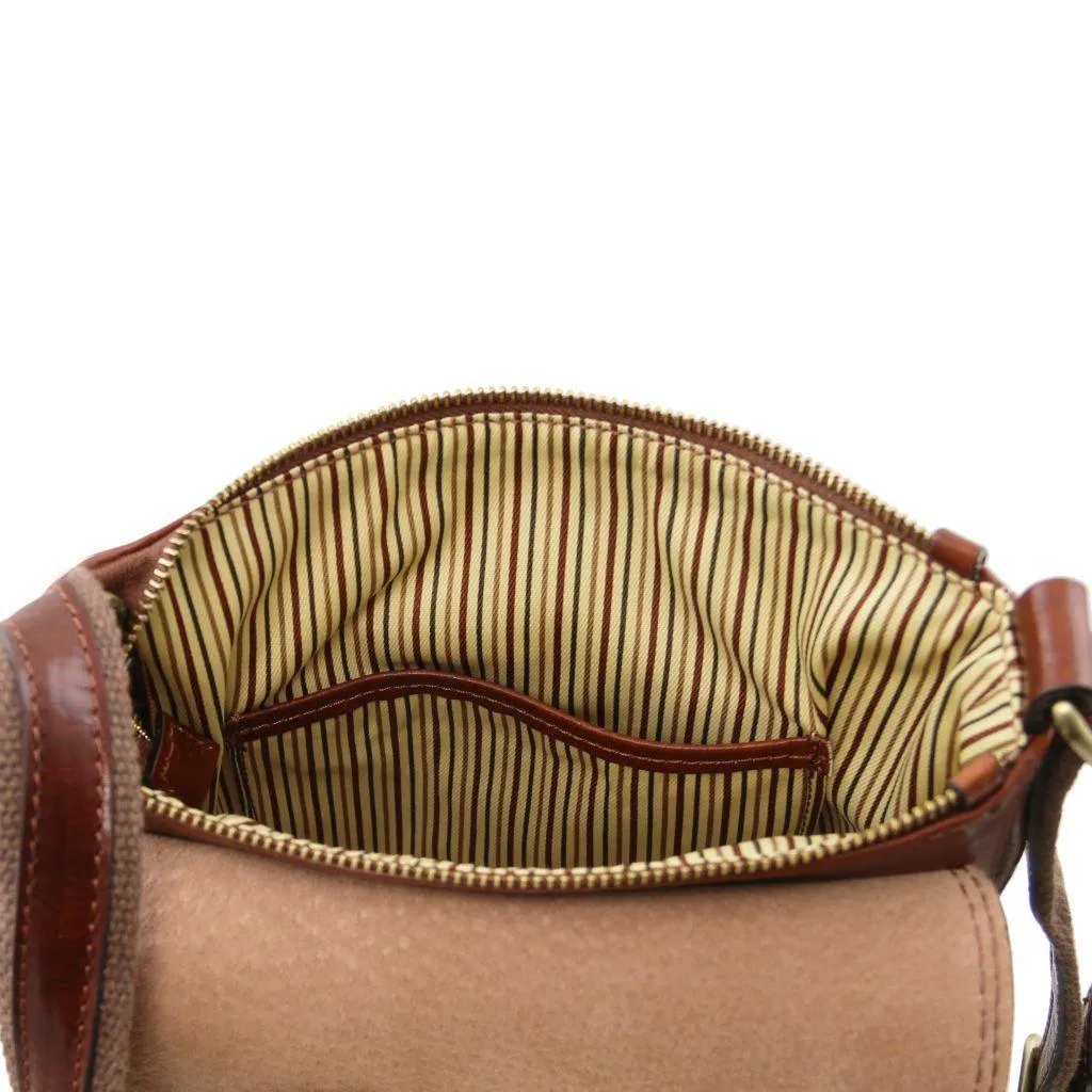 John - Leather crossbody bag for men with front zip | TL141408