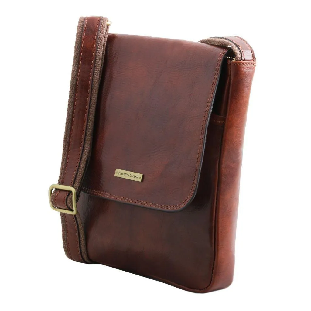 John - Leather crossbody bag for men with front zip | TL141408